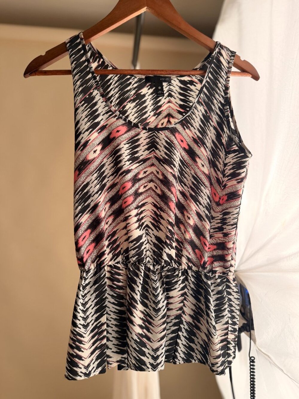 AQUA Ikat Tribal Chevron Sleeveless Blouse Elastic Waist Pink Black S